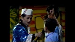 Download lagu Sudirman - Radio Malaysia (Sejak Dulu) | Istimewa Bersama Sudirman (1987) | Asia's No. 1 Performer mp3