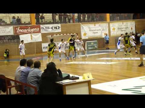 Globalcaja Ciudad Encantada  30 - 26 Reale Ademar León.avi  (28-10-2012)