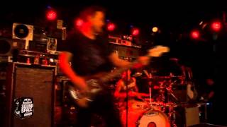 Blink 182 - Violence Live at Red Bull Sound Space At KROQ - 7 november 2013