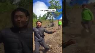 Download lagu jalur gunung guntur Sumber tiktok @GURU YOUNG #shorts #hiking #viral mp3 Download lagu jalur gunung guntur Sumber tiktok @GURU YOUNG #shorts #hiking #viral mp3