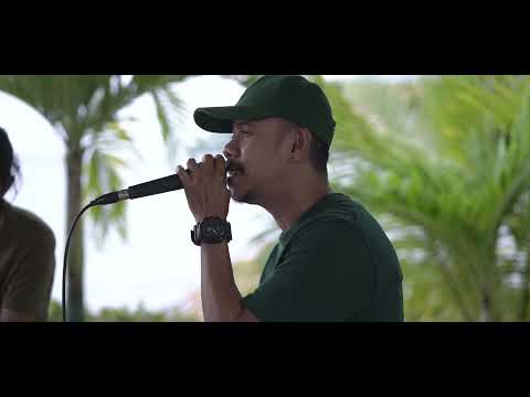 Tuhan Selalu Menolongku  - Michael Pelupessy Cover (live Recording)