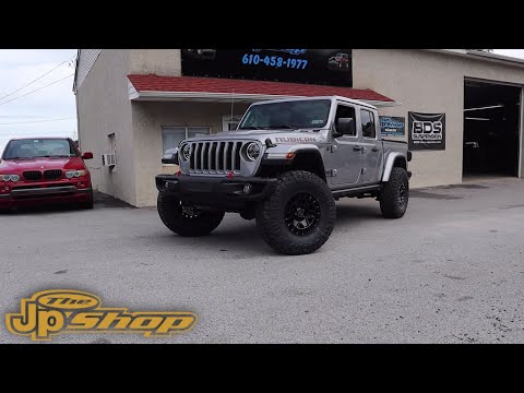 JEEP GLADIATORS ON GLADIATORS Rough Country & JKS Suspension Lift Kits