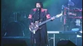 LOS FUGITIVOS  / Corazon Magico