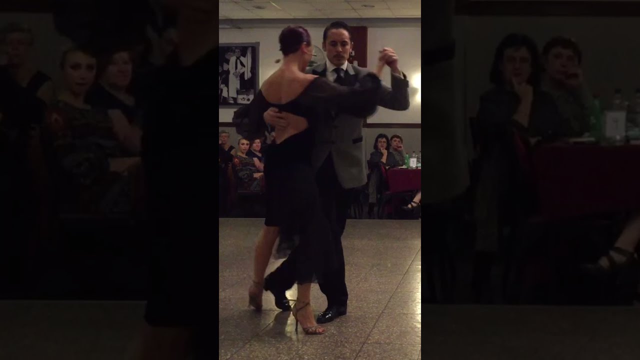 El tango se queda con vos para siempre.