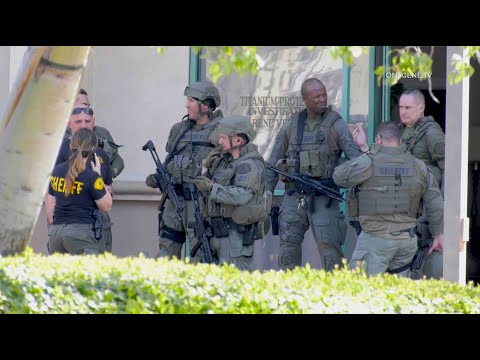 Naked Man Burglarizes Nail Salon | Santa Clarita