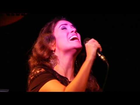 Barco Negro - Joana Amendoeira