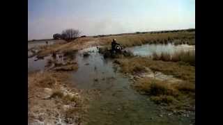 preview picture of video 'Polaris Outlaw    STUCK IN THE SH#T WATER'