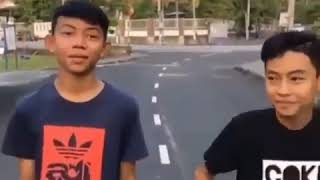 Download lagu INSTAFAMOUS coki mp3