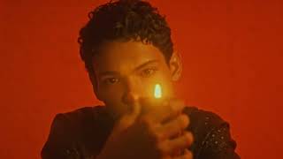 Lirik Lagu Red Light - Omar Rudberg: Slowly I See the Red Light and I'm Cought Up By the Street