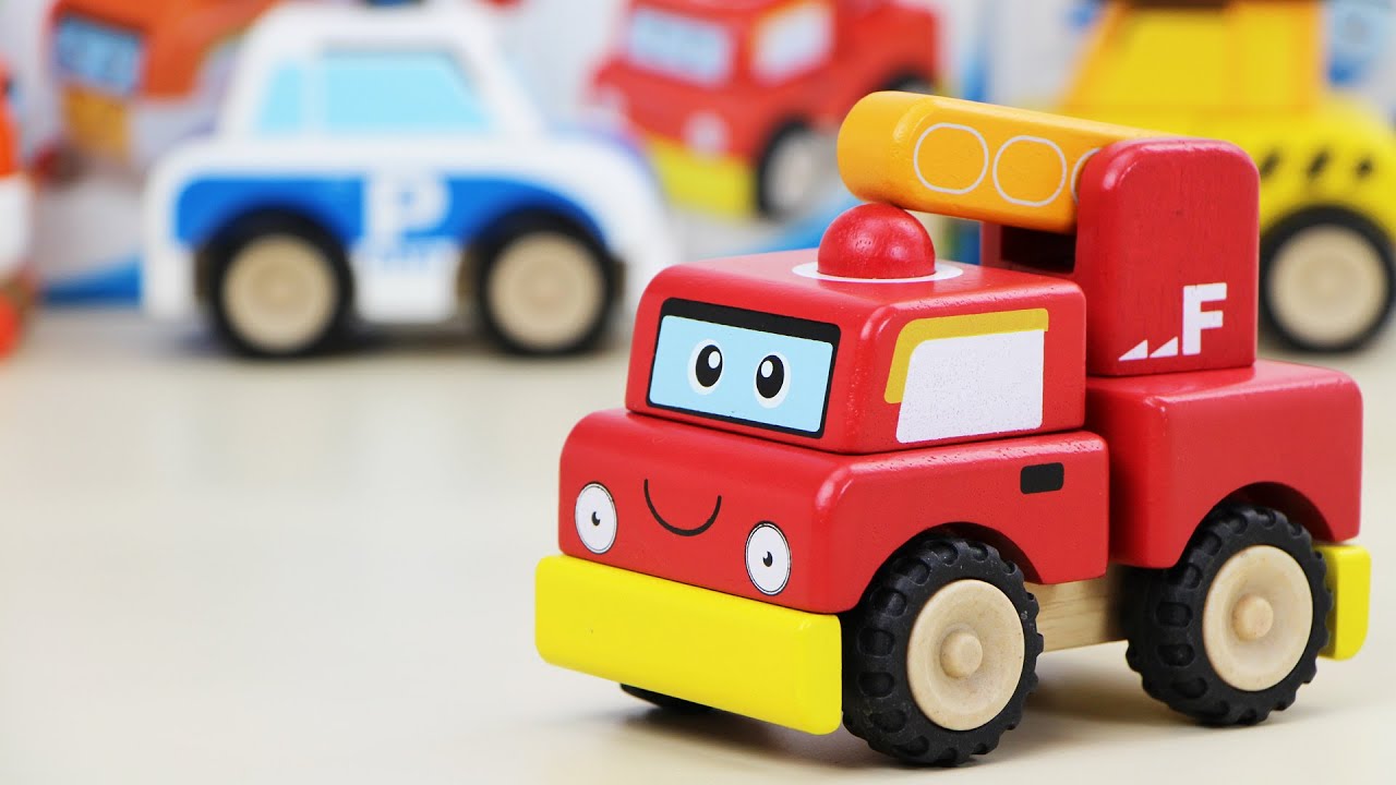 Wonderworld Dřevěný mini hasičský vůz