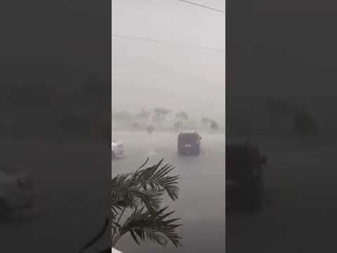 Chuva com vento em Iguaraci/PE