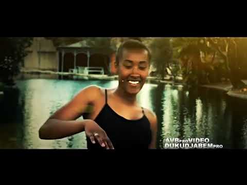 Nildo Freire feat Sousa - Labrada [Official Vídeo]