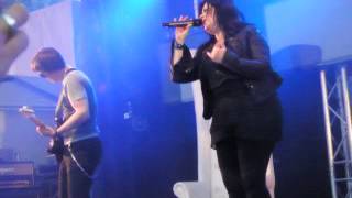 Kaija Koo - Silmät kiinni &amp; Hanat aukeaa live @ Kuopion Viinijuhlat 5.7.2014