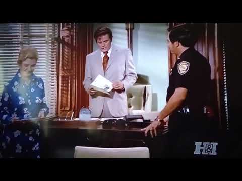 Hawaii Five-0 Classic McGarrett 's Office Explosion 💥💥