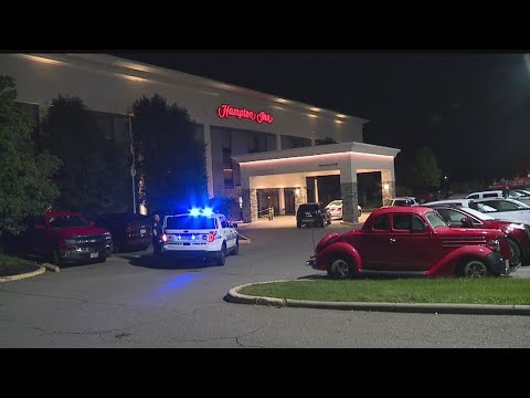 Liberty Hampton Inn employees held at gunpoint