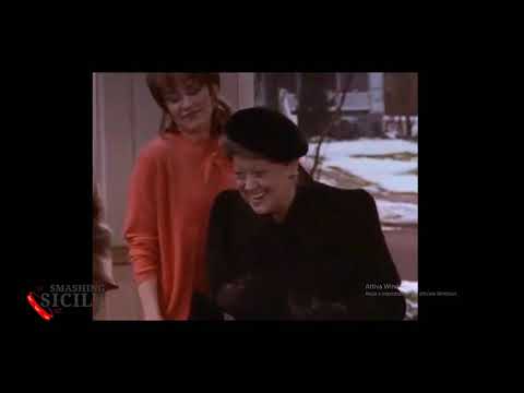 Somewhere in a square in Sicily: Bisacquino, everybody loves Bisaquino, the land of ingenious men!