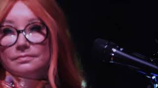 Tori Amos - Liquid Diamonds w/ band - live (London 2022 2nd show)