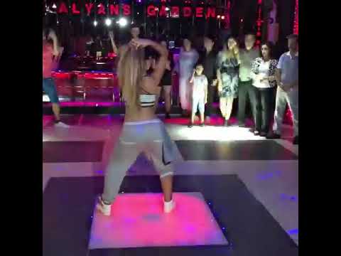 رقص جذاب دختر ایرانی بالرزش حرفی باسن با آهنگ تی ام بکس🇮🇷