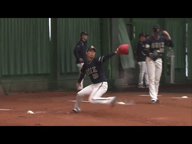 【バファローズ春季キャンプ】バファローズ・山岡 ブルペンで力のある投球を見せた!! 2020/2/16