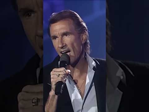 Bill Medley and Jennifer Warnes - (I've Had) The Time of My Life (1987)