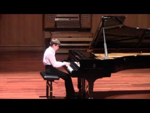Nikita Khnykin, 13 y.o. plays Rossini-Ginsburg