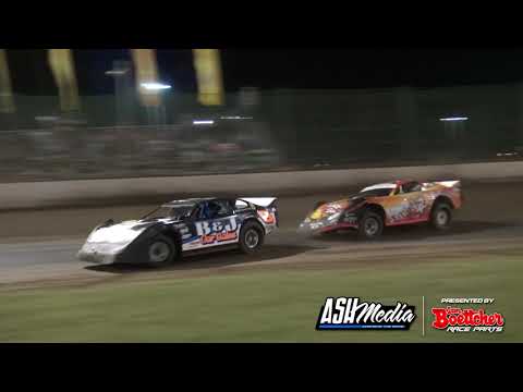 Super Sedans: 2015/16 National Title - B-Main - Rockhampton Speedway - 27.03.2016