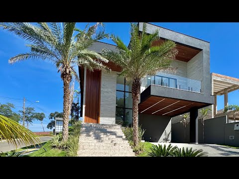 Duplex de luxo, a venda no condomínio Vale Verde em Senador Canedo Go . WhatsApp (62)982449740