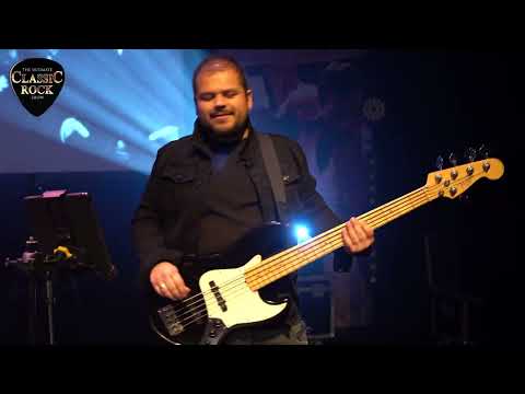 The Chain performed by The Ultimate Classic Rock Show