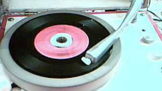 Larry Donn with Sonny Burgess & Tommy T. - Girl Next Door  ~  Rockabilly 1961