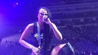 Keri Hilson - Turn me out - Live at American Airlines