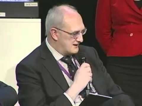Sir Leszek Borysiewicz at the Innovation Convention 2011 - Brussels