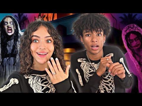 My Boyfriend Hates Halloween So we Went to Horror Nights !!