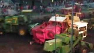 preview picture of video 'Combine Demo Derby heat 4 part 2 Finals,New Ulm,MN,2006'