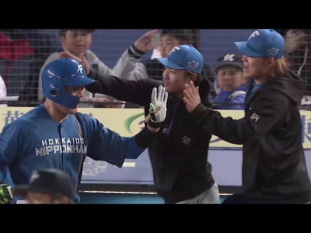 【9回表】美しい放物線!! ファイターズ・清宮幸太郎 ライトへ今季第2号ソロホームラン!! 2025年4月15日 千葉ロッテマリーンズ 対 北海道日本ハムファイターズ