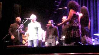 Paul Simon Beacon Theater 2-14-09 Bernadette