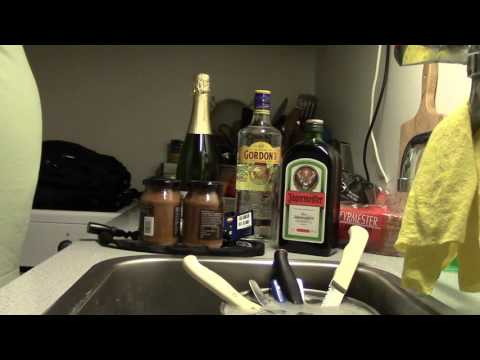 MongoTV_820 - Har Købt flaske Cava - 2 Spiritus - Cykellås - Underbukser