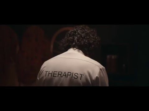 Grimsby - Usensurert filmklipp "Massage Therapy"