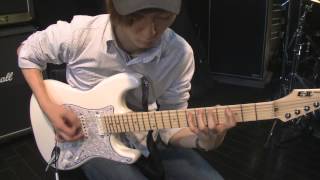 Video thumbnail for ESP E-II"Vintage Plus/M SC"を弾く！ by Mamoru Goriku
