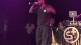 Kendrick Lamar Performs &quot;Buried Alive&quot; &amp;&quot;ADHD&quot; In Houston TX