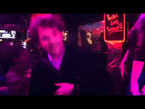 Tonight's Gonna Be A Good Night