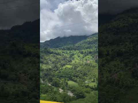 Puente entre Vélez, Landazuri y Cimatarra - Santander. #ciclismocolombiano #cycling #biciterreno