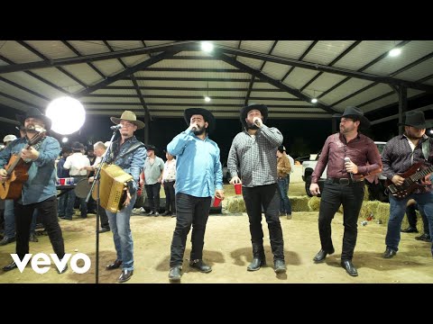 Luis Y Julián Jr., Los Del Carril - El 31 (En Vivo)