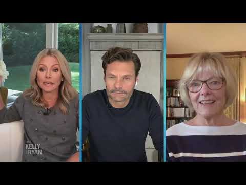 Jane Curtin Still Gets Together With Her SNL Castmates