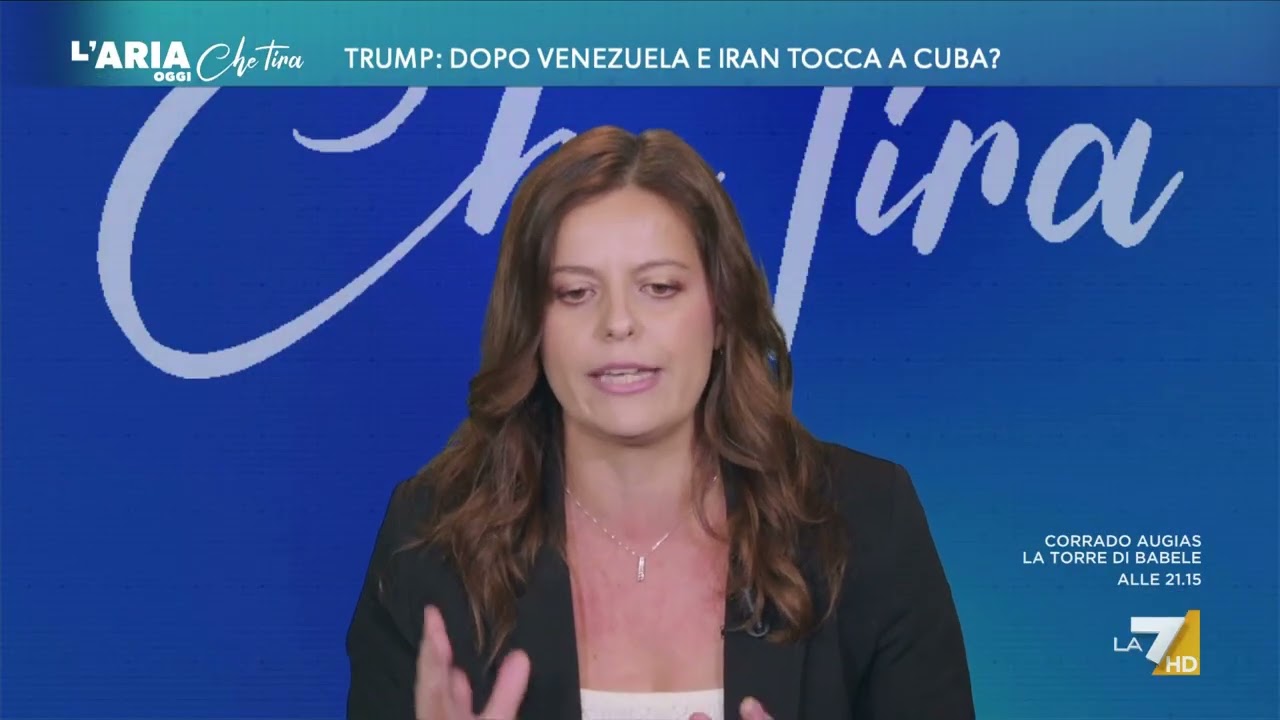 David Parenzo a Ilaria Salis: "È stata recentemente a Cuba?", "Abbiamo portato kg di medicine, ...