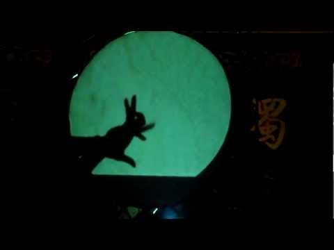 Shadow Puppet na casa de chá Shu Feng Ya Yun em Chengdu, Sichuan, China
