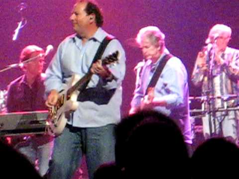 Brian Wilson, Barbara Ann, August 5,2011, Hard Rock Live