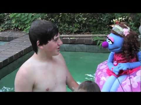 How to Swim... if you're a puppet!