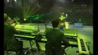 Elio e le storie tese : Figaro - Concerto Primo Maggio 2008