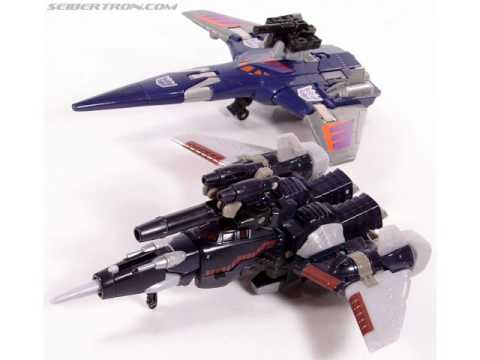Rushed Review: Universe Cyclonus w/ Nightstick