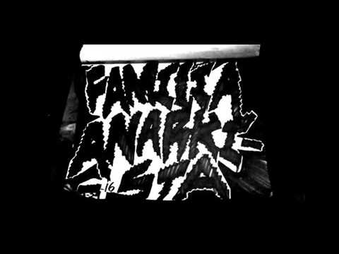 Familia Anarkista-Una mentira